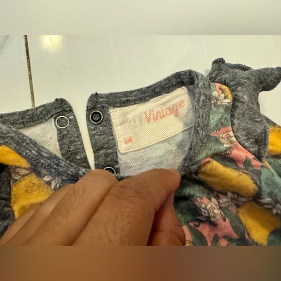 [miki miette] BNWOT  2 rompers #13 - Picture 7 of 9